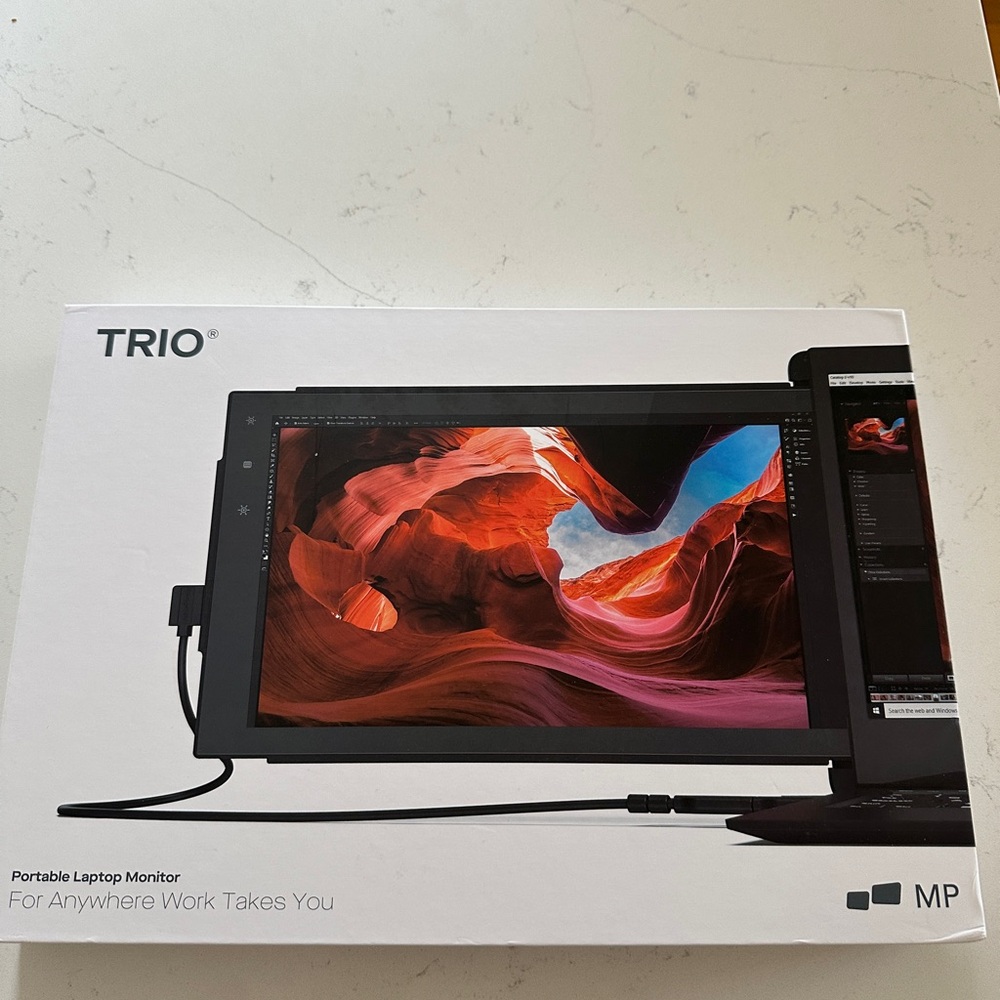 Laptop 2nd monitor extender- Mobile Pixels TRIO